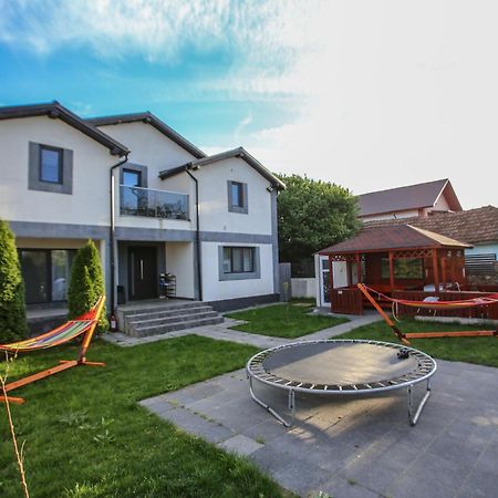 Casa Kevin Hotel Năvodari Buitenkant foto