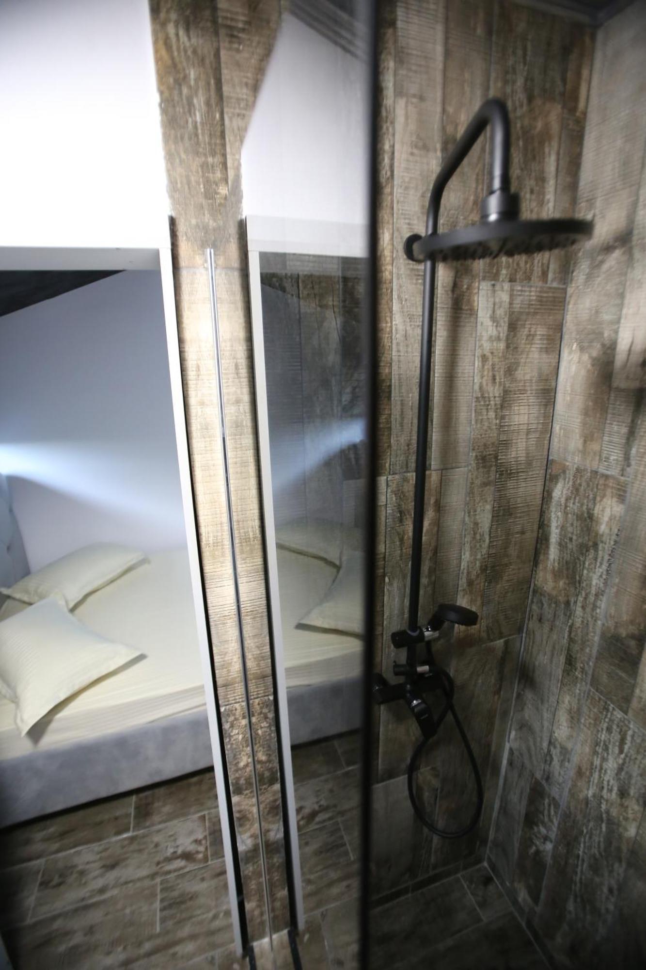 Casa Kevin Hotel Năvodari Buitenkant foto
