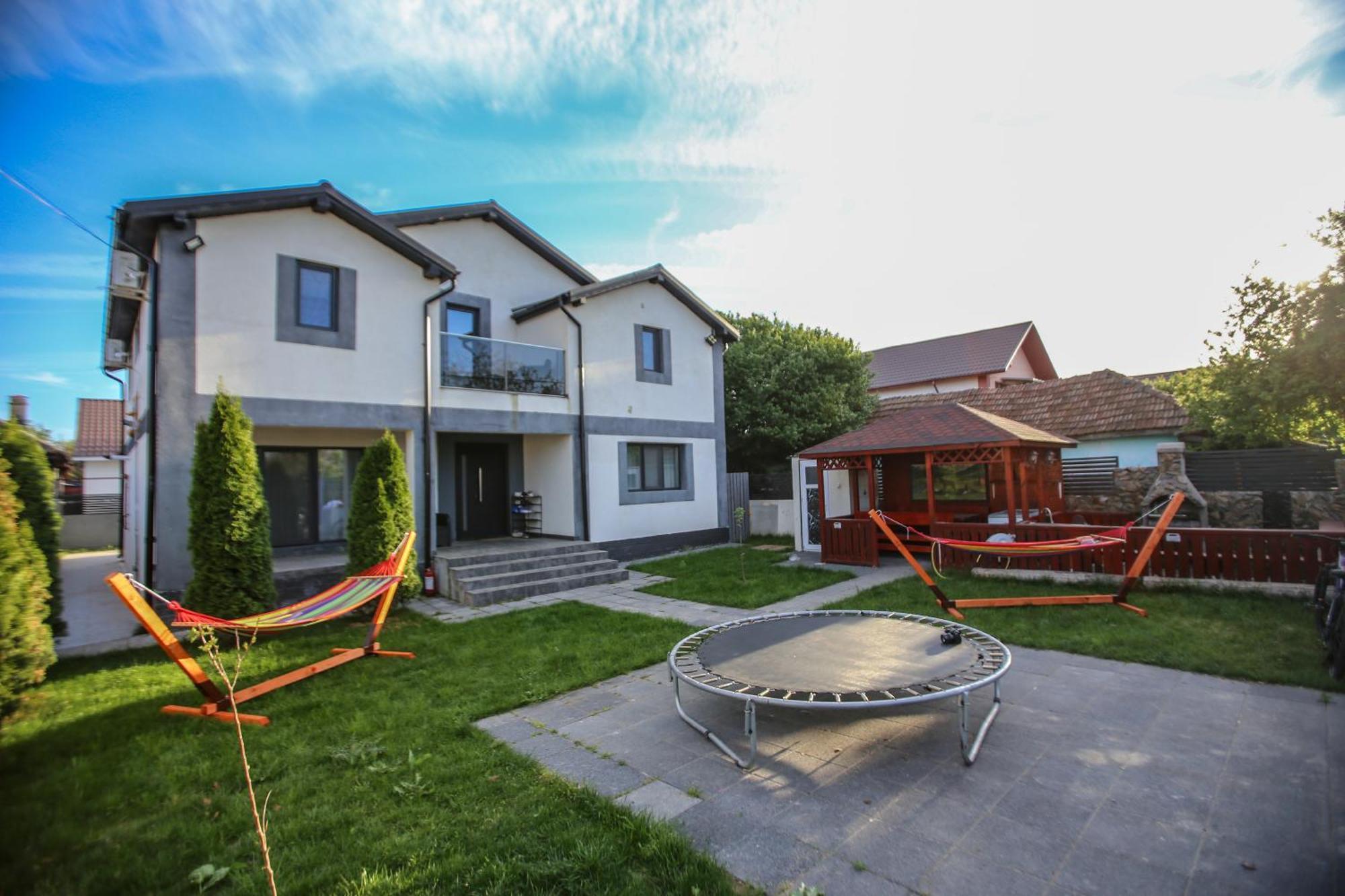 Casa Kevin Hotel Năvodari Buitenkant foto